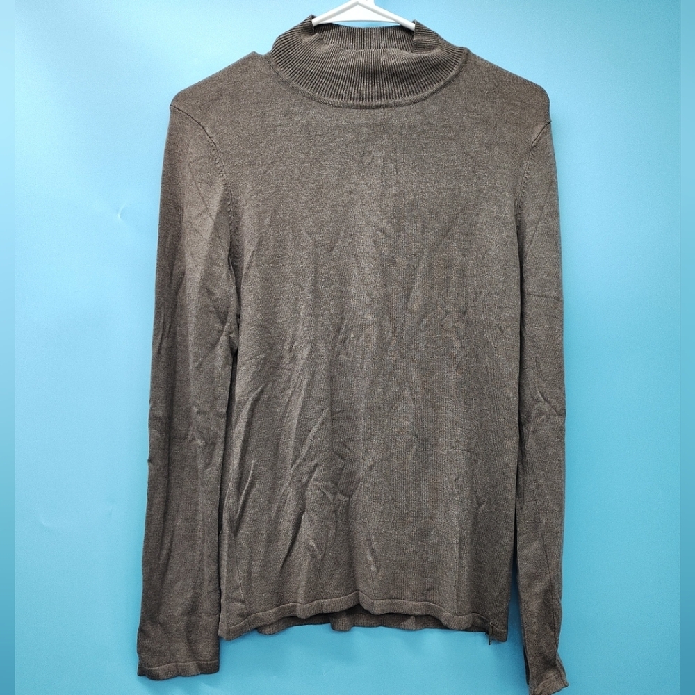 T Tahari Men's Taupe Turtleneck Sweater